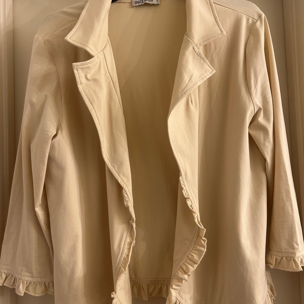 Grace Karin Cream Ruffled Blazer